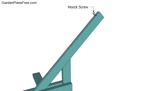 Attaching the hoock screws