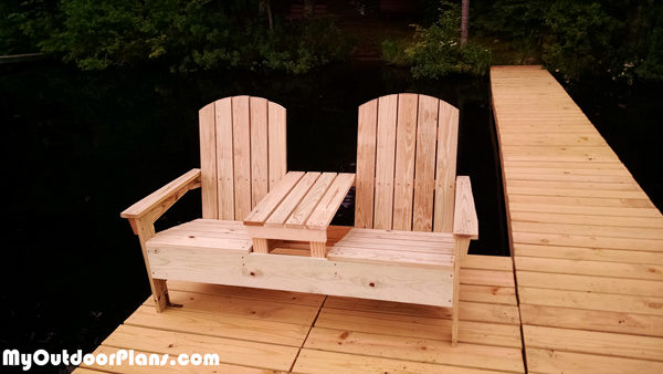 DIY Adirondack Love Seat 600x338 