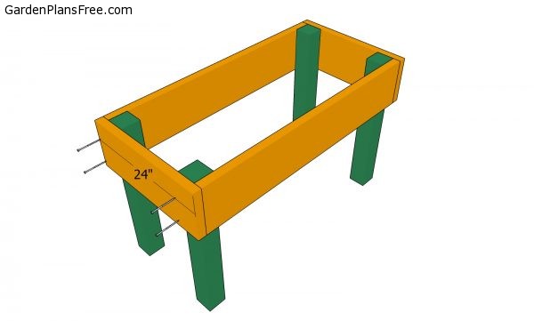 Assembling the frame of the planter box