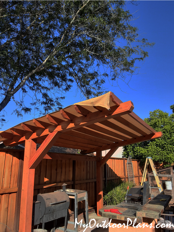 DIY 2 Post Cantilevered Pergola Free Garden Plans - How